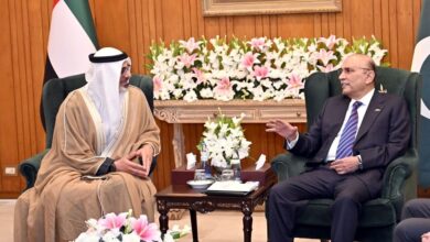 الرئيس الباكستاني آصف زرداري وولي عهد أبو ظبي خالد بن محمد بن زايد