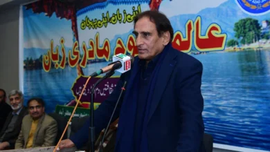 رئيس آزاد جامو وكشمير ورئيس الجمعية التشريعية لآزاد كشمير تشودري لطيف أكبر