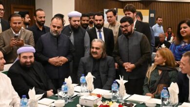 إفطار مشترك بين الأديان في باكستان لتعزيز الوحدة بين المجتمعات المتنوعة