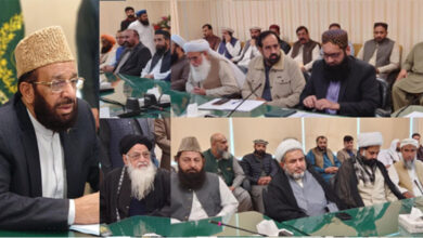 اجتماع لعلماء الدين الباكستانيين برئاسة وزير الشؤون الدينية سردار محمد يوسف في إسلام آباد