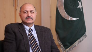 السيناتور مشاهد حسين