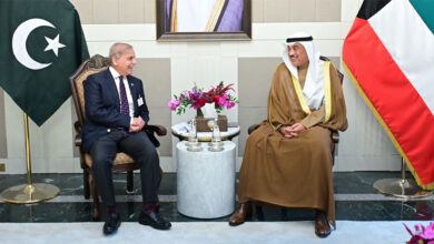 باكستان والكويت تعززان التعاون الاقتصادي والتجاري