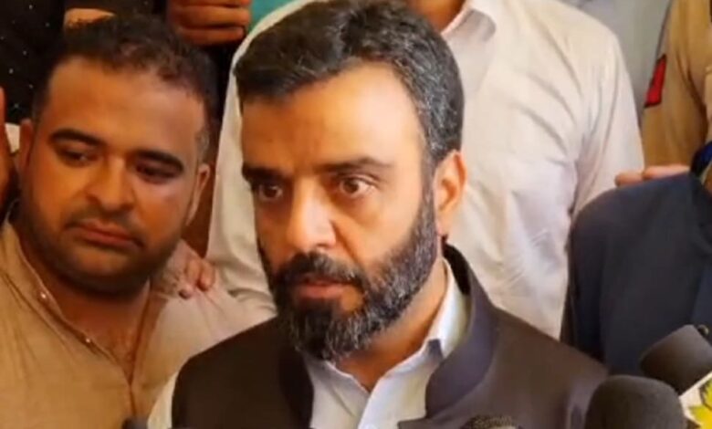 زعيم المؤتمر الوطني والبرلماني الهندي آغا سيد روح الله مهدي