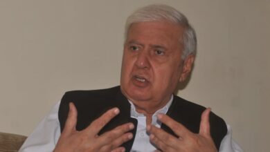 رئيس الحزب القومي الوطني أفتاب أحمد خان شيرباو