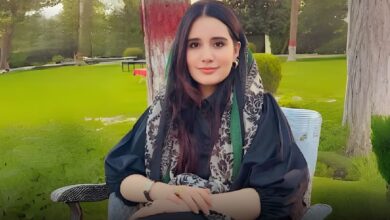 الروائية الباكستانية والمدافعة عن حقوق الشباب، عليشبا خان باريش