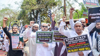 الهند تجبر الأئمة المسلمين بتوقيع تعهدات بعدم الاحتجاج على مشروع قانون الوقف