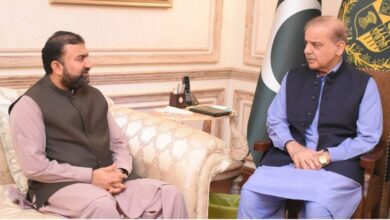 رئيس الوزراء الباكستاني شهباز شريف ورئيس وزراء بلوشستان سرفراز بوجتي