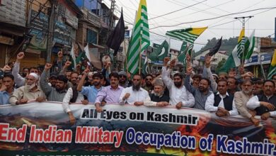 مظاهرة في مظفر آباد تندد بالوحشية الهندية في جامو وكشمير