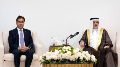 أياز صادق يبحث التعاون البرلماني خلال زيارته للبحرين