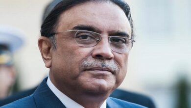 الرئيس زرداري: السلام يقوم على الحوار والتنمية لا على السلاح والصراع