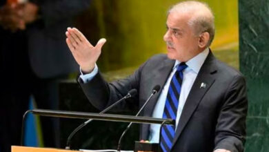 رئيس وزراء باكستان: فلسطين تستحق الحرية والتاريخ لن يغفر جرائم الاحتلال