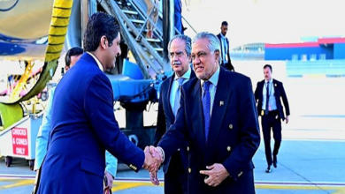 إسحاق دار يصل نيويورك لحضور اجتماعات الأمم المتحدة