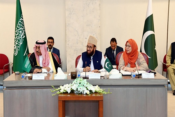 الصداقة البرلمانية السعودية الباكستانية تؤكد تعزيز التعاون والتبادل المشترك