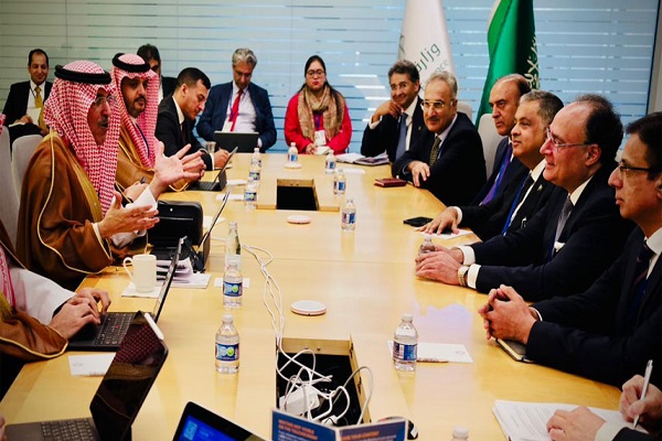 باكستان تؤكد التزامها بتعزيز شراكتها الاقتصادية مع السعودية