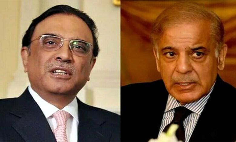 زرداري وشهباز يدعون إلى الوحدة لإنهاء العنف ضد المرأة