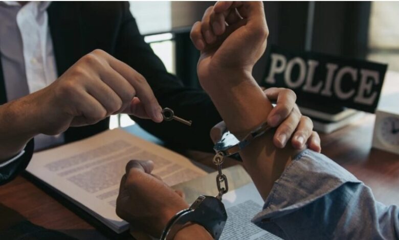 القوات الهندية تعتقل طبيبًا وزوجته في كشمير المحتلة