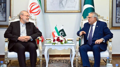 باكستان وإيران تعلنان تعزيز التعاون الثنائي