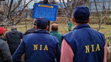 سلطات هندية تصادر ممتلكات زعيم كشميري بارز بولواما