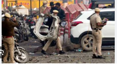 انفجار دلهي يترك المحققين في حيرة