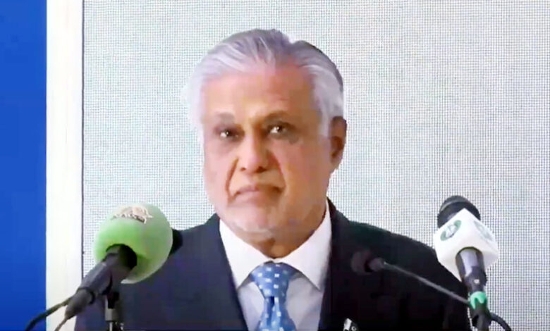 نائب رئيس الوزراء الباكستاني: باكستان عازمة على تعزيز الاتصال الإقليمي