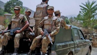 القوات الباكستانية تجهِز على 23 عنصرًا من خوارج الوكالة الهندية في عمليتين بشمال غرب البلاد