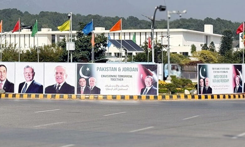 الملك الأردني يزور باكستان اعتبارا من الغد