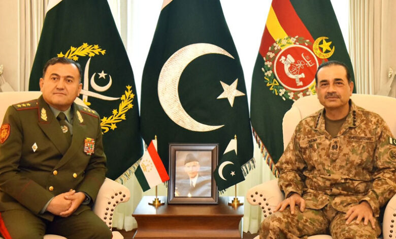 باكستان وطاجيكستان تتفقان على تعزيز التعاون العسكري