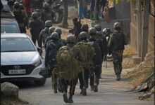 انفجار قنبلة في نيودلهي وهدم منازل في كشمير.. تطبيع لجرائم الحرب في الهند