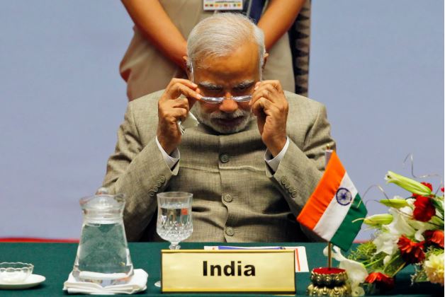 هكذا تدفع سياسة التنمر الهندية الدول المجاورة إلى الابتعاد