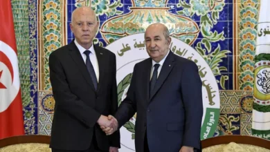 تونس والجزائر توقعان اتفاقية أمنية تثير جدلاً حول السيادة