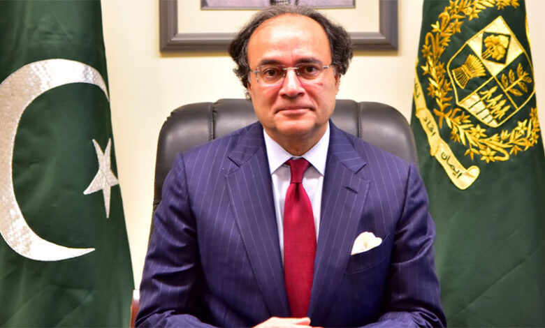 أورنجزيب يؤكد الدور الحاسم للصين في الاقتصاد الباكستاني