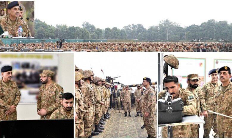 رئيس أركان الجيش يؤكد تركيز القوات على الاستعداد الكامل