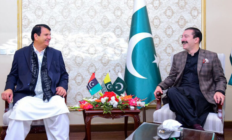 أمير مقام: الحكومة الفيدرالية ستواصل دعمها لتسريع عملية التنمية في آزاد كشمير