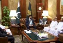 حاكم السند والقنصل العام لسلطنة عمان يبحثان العلاقات الثنائية