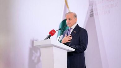 شهباز شريف يعزي أستراليا ويؤكد تضامن باكستان بعد هجوم شاطئ بوندي الإرهابي