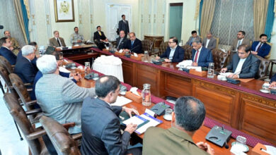 رئيس الوزراء يوجه بتسريع الإجراءات ضد التهرب الضريبي والتهريب