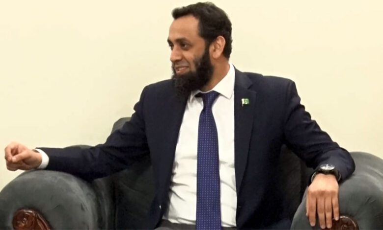 تارار يتعهد بتعزيز العلاقات الإعلامية الرقمية مع طاجيكستان