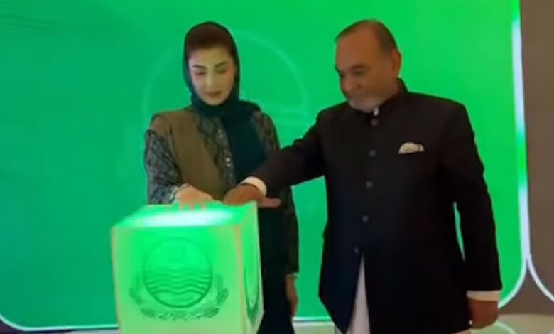 رئيسة وزراء البنجاب تدشن توزيع 720 شقة جديدة للعمال وتعلن خططاً لبناء آلاف الشقق خلال 18 شهرًا