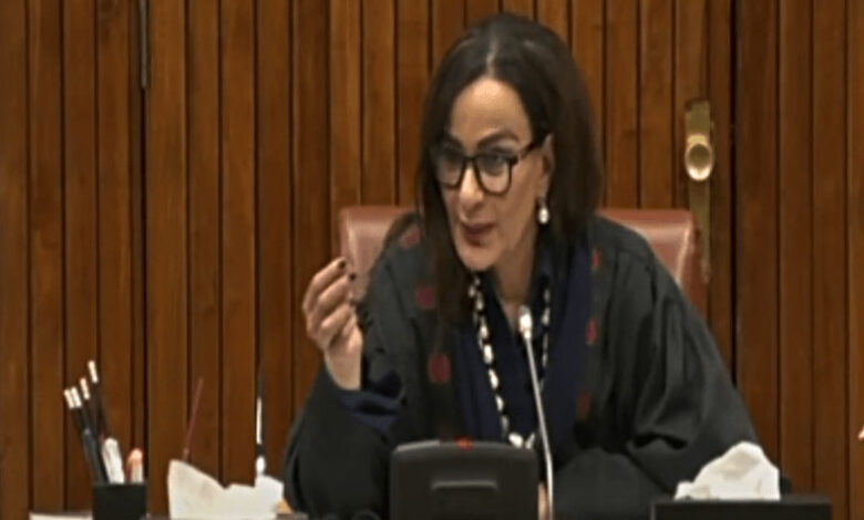 مجلس الشيوخ الباكستاني يناقش القوانين الجديدة ويقر تعديل السكك الحديدية