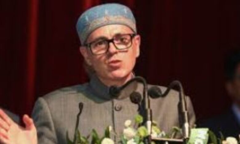 عمر عبد الله يحذر من مخطط هندي لفصل جامو عن كشمير