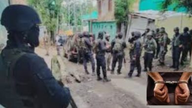 القوات الهندية تعتقل شباناً كشميريين خلال مداهمات في جامو وكشمير المحتلة