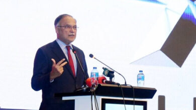 أحسن إقبال: الاستثمار في الشباب هو مفتاح النمو الباكستاني المستدام