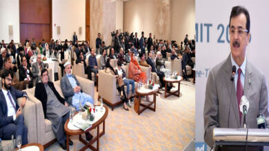 باكستان: جيلاني يؤكد اللامركزية ضمان للوحدة ومجلس الشيوخ حامي الدستور