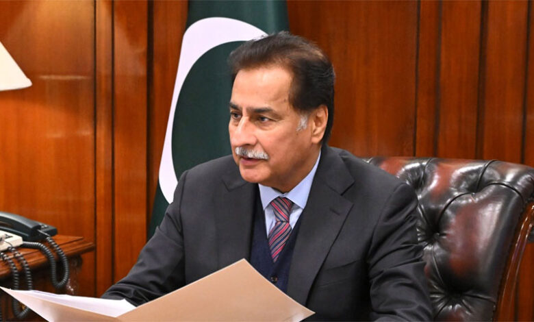 سردار أياز صادق: سيبدأ تعيين زعيم المعارضة في الجمعية الوطنية في الدورة القادمة