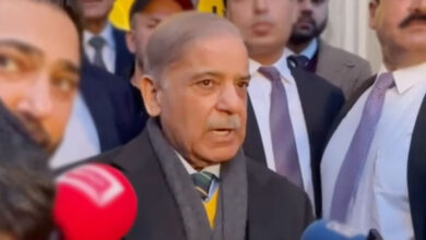 رئيس الوزراء الباكستاني شهباز يأمل في تحقيق سلام مبكر في غزة