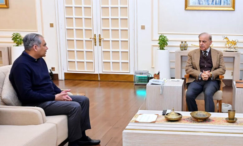 شهباز شريف يبحث مع رئيس مجلس الكريكيت تطورات أزمة كأس العالم T20