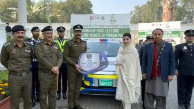 باكستان تطلق أول وحدة شرطة خضراء باستخدام المركبات الكهربائية