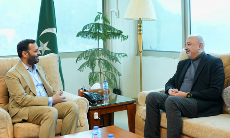 مصطفى وفيصل يناقشان التعاون في قطاع الصحة بين باكستان وروسيا
