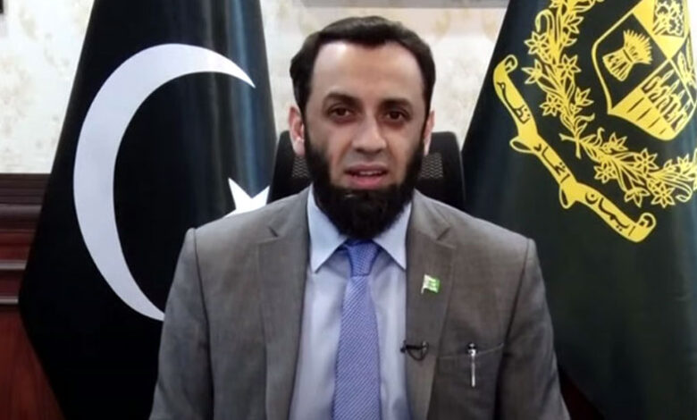 وزير الإعلام يعزي بوفاة الصحفي المخضرم نعيم قريشي